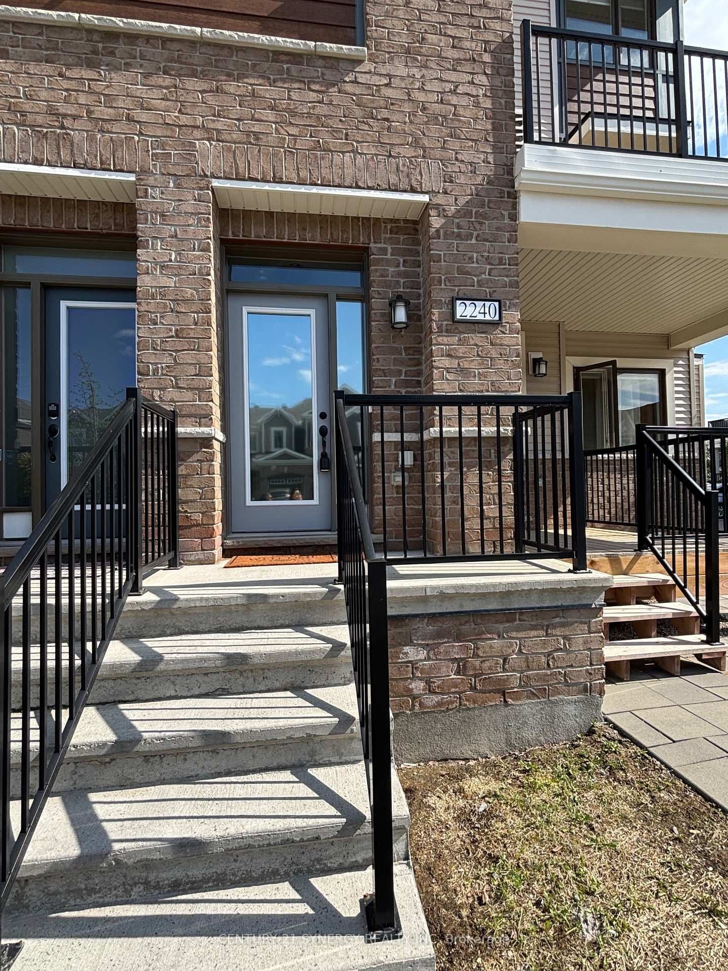 2240 Watercolours Way, Ottawa, ON — photo 2