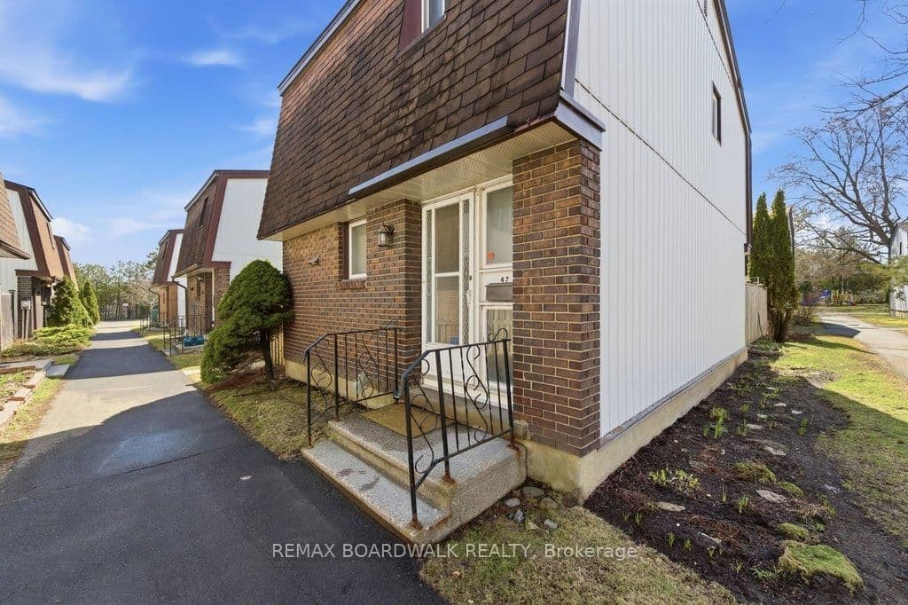 47 - 2210 Loyola Avenue, Ottawa, ON