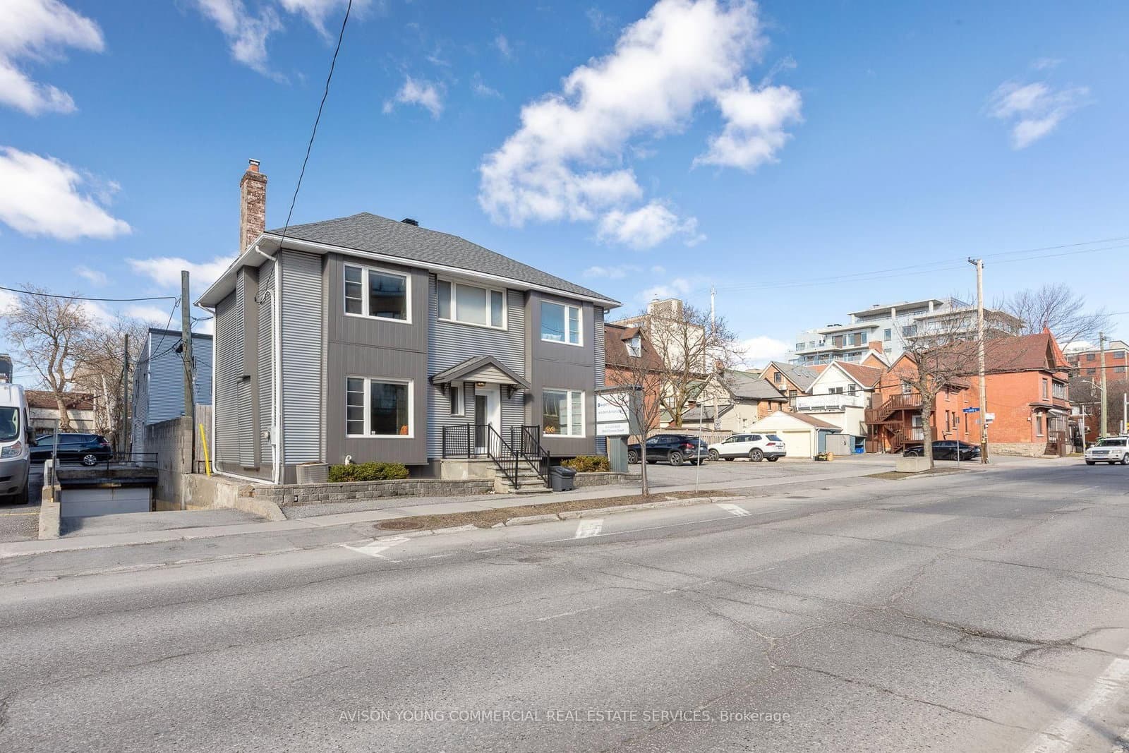 304 O'Connor Street, Ottawa, ON — photo 2