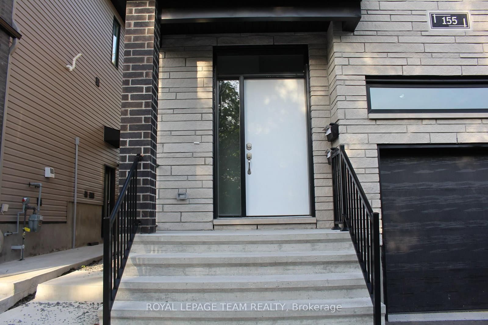 Unit A - 155 Longpre Street, Ottawa, ON — photo 3