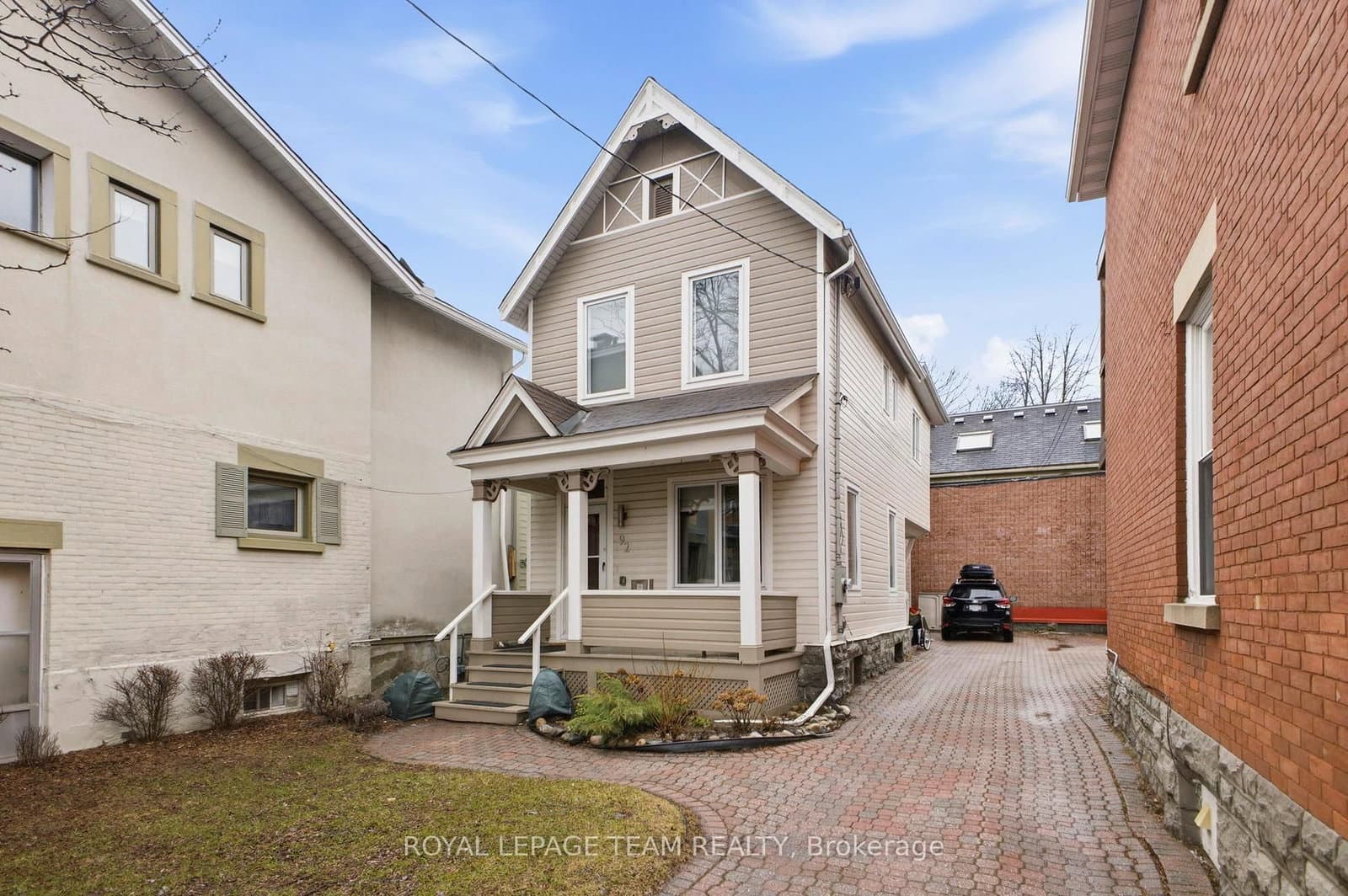92 Third Avenue, Ottawa, ON