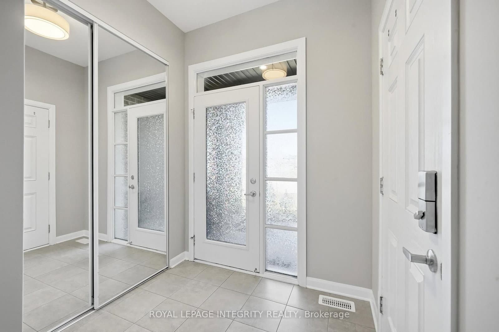 145 Gardenpost Terrace, Ottawa, ON — photo 3