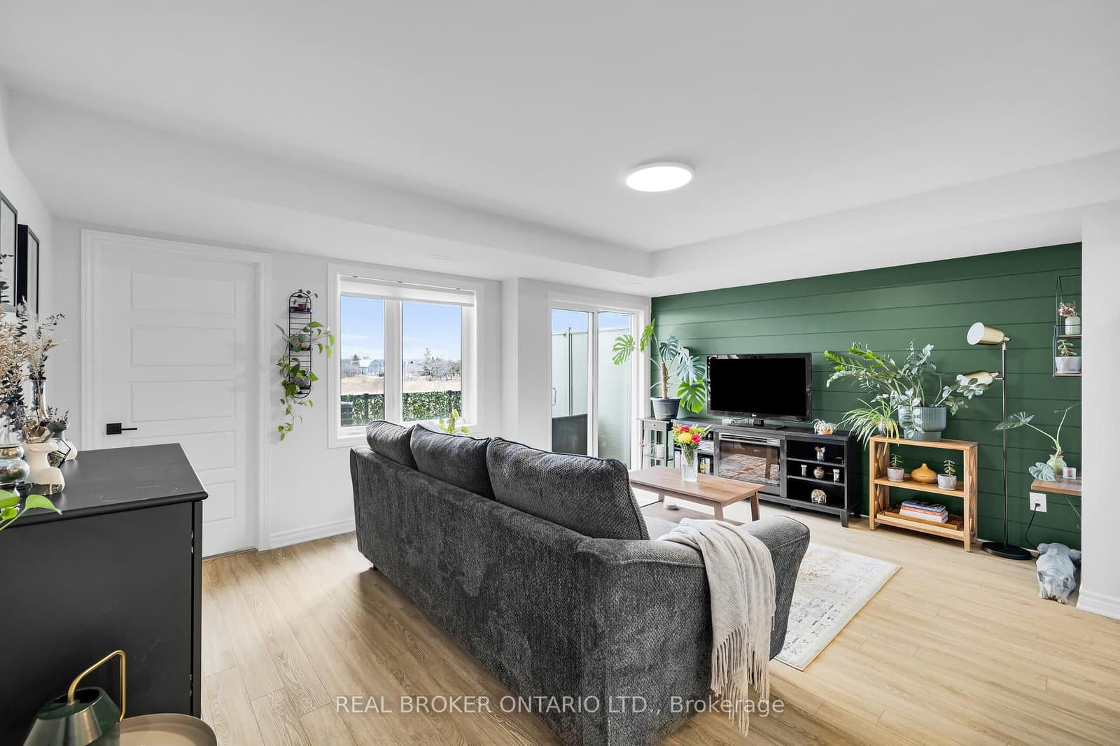 405 Pilot Private, Ottawa, ON — photo 2