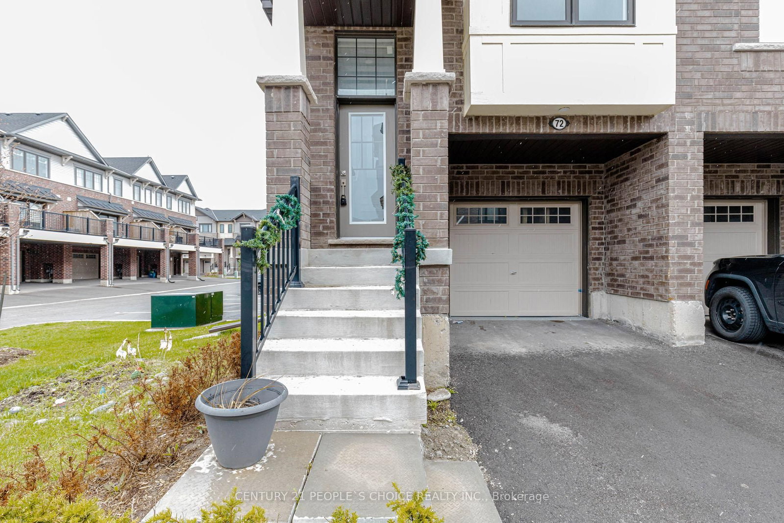 72 - 185 Bedrock Drive, Hamilton, ON — photo 3