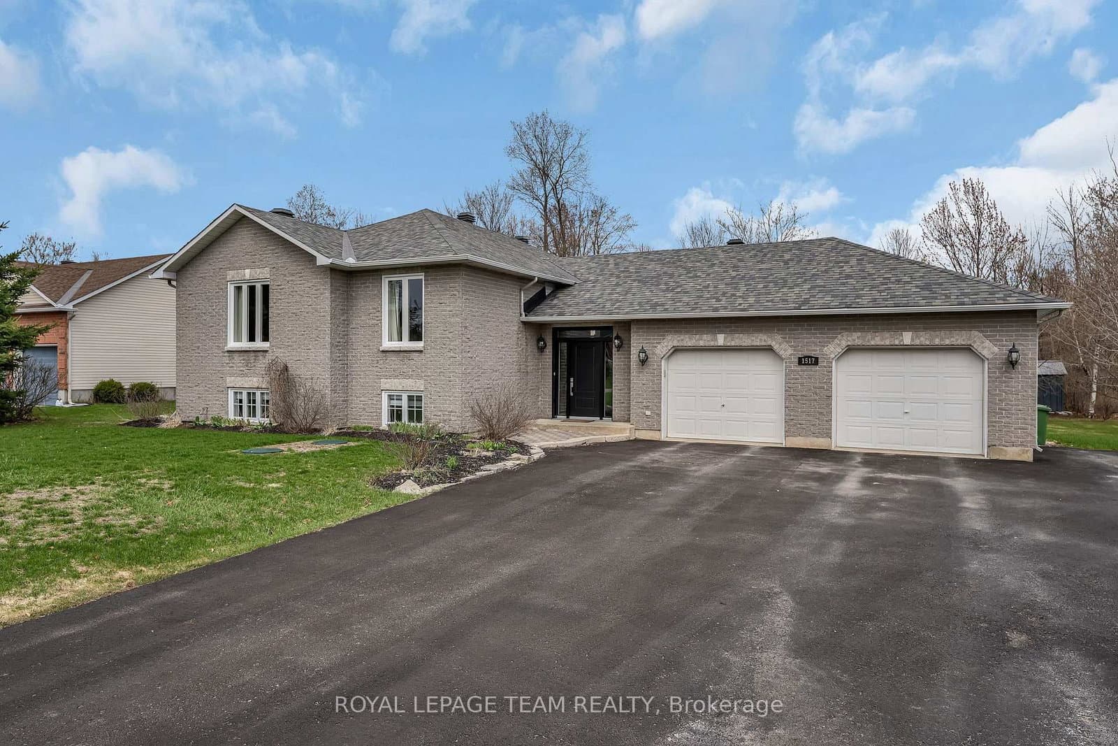 1517 Back Place Avenue, Ottawa, ON — photo 2