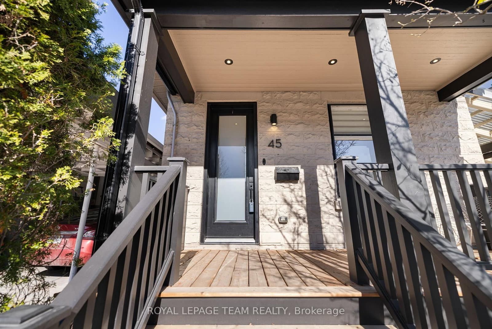 45 Springfield Road, Ottawa, ON — photo 2