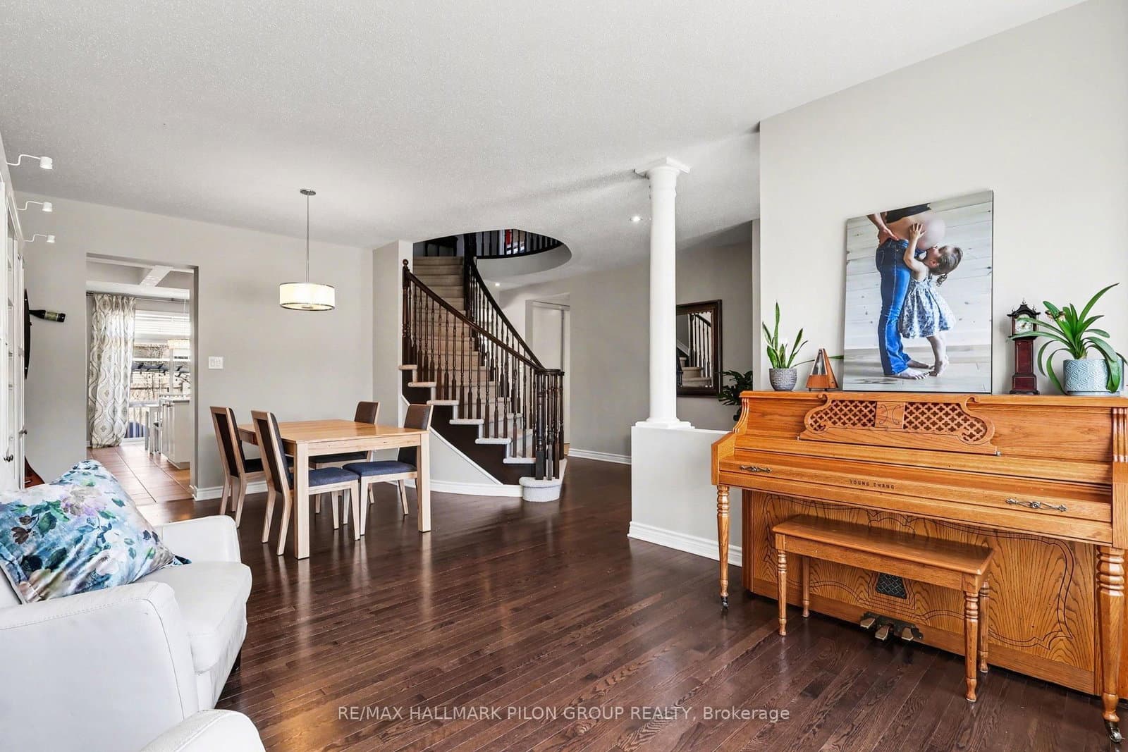 253 Terrapin Terrace, Ottawa, ON — photo 2