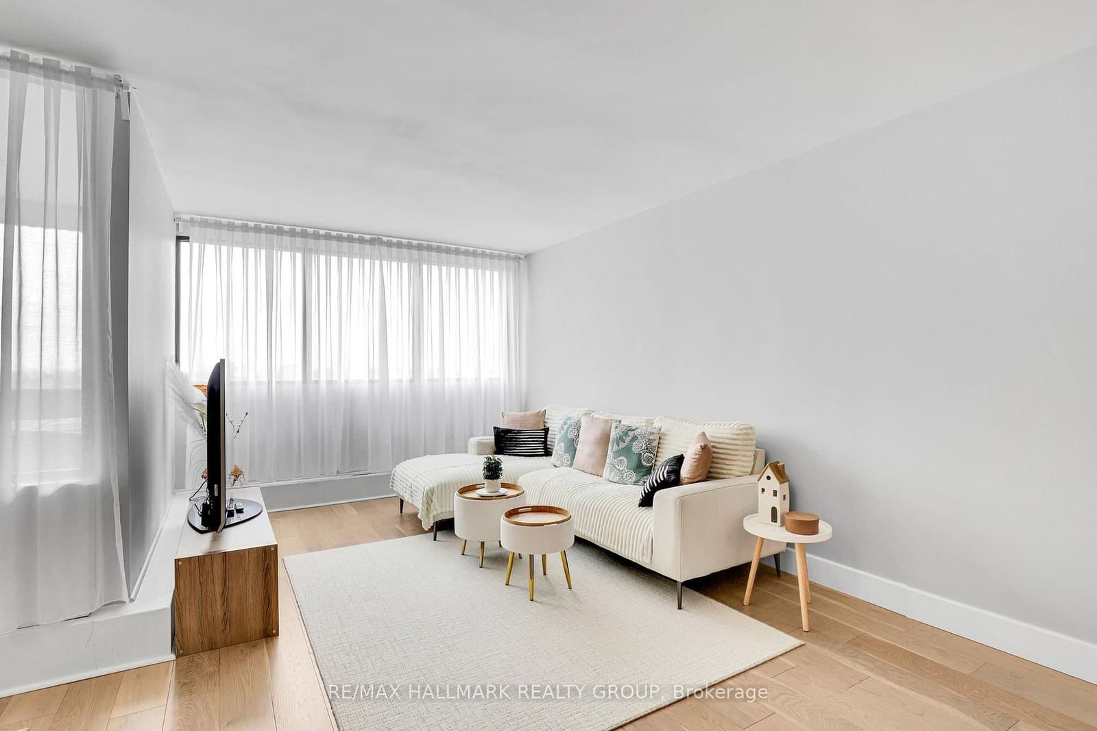 1604 - 1285 Cahill Drive, Ottawa, ON — photo 3