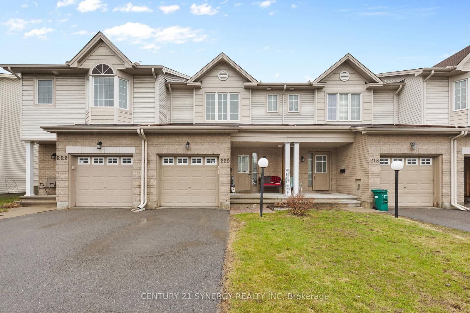 220 Lamplighters Drive, Ottawa, ON