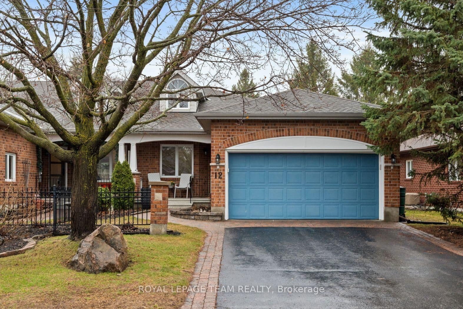 12 Coulson Court, Kanata, ON