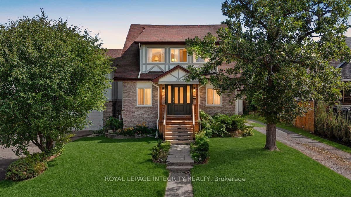 301 Zephyr Avenue, Ottawa, ON