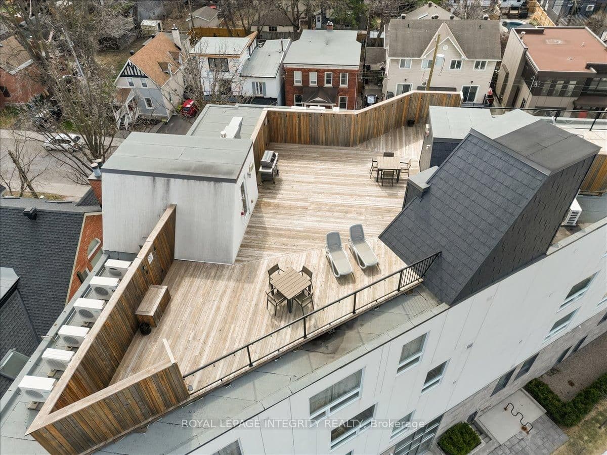 204 - 150 Greenfield Avenue, Ottawa, ON — photo 2