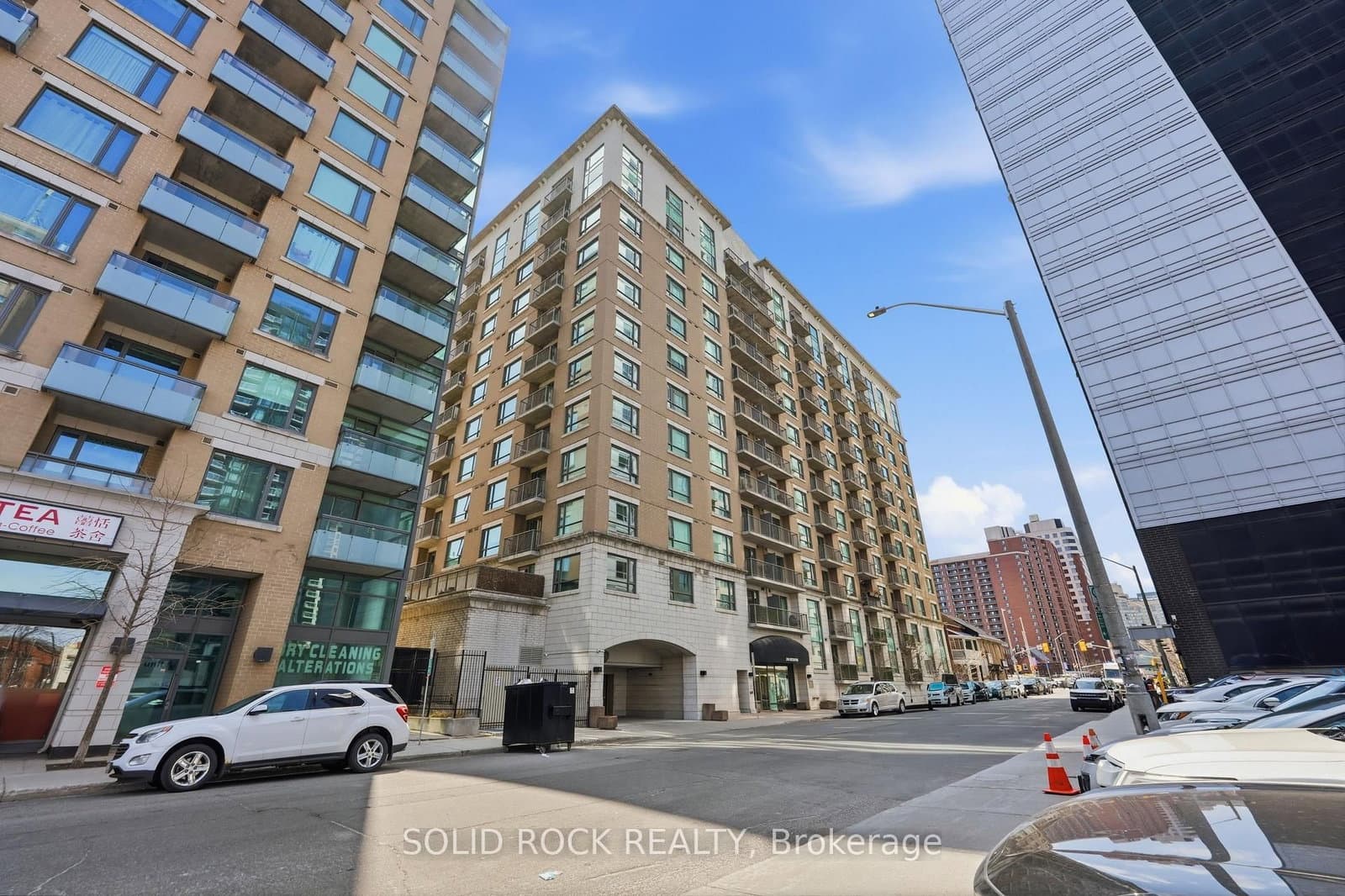 910 - 200 Besserer Street, Ottawa, ON — photo 2