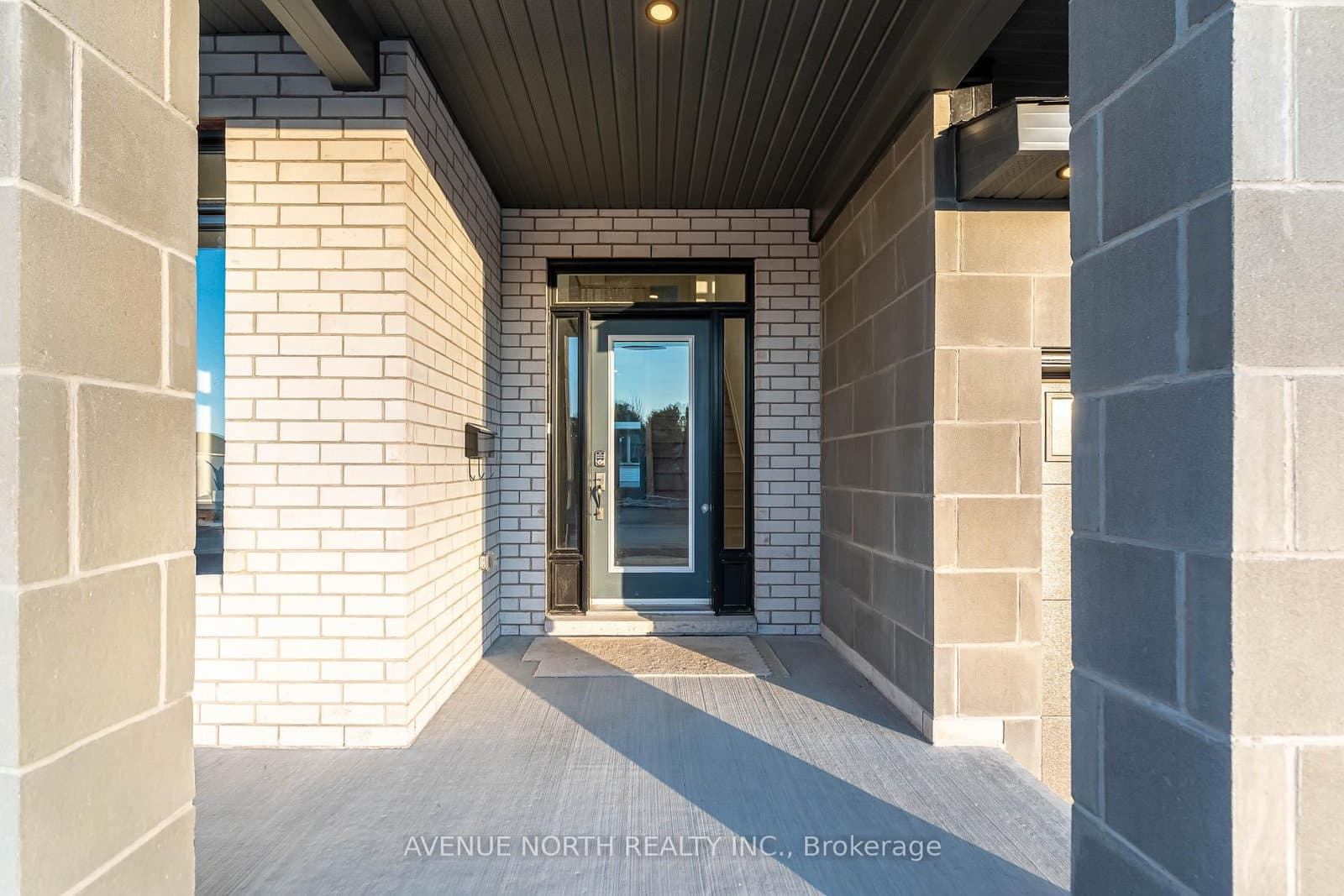 1729 Rotterdam Circle, Ottawa, ON — photo 3