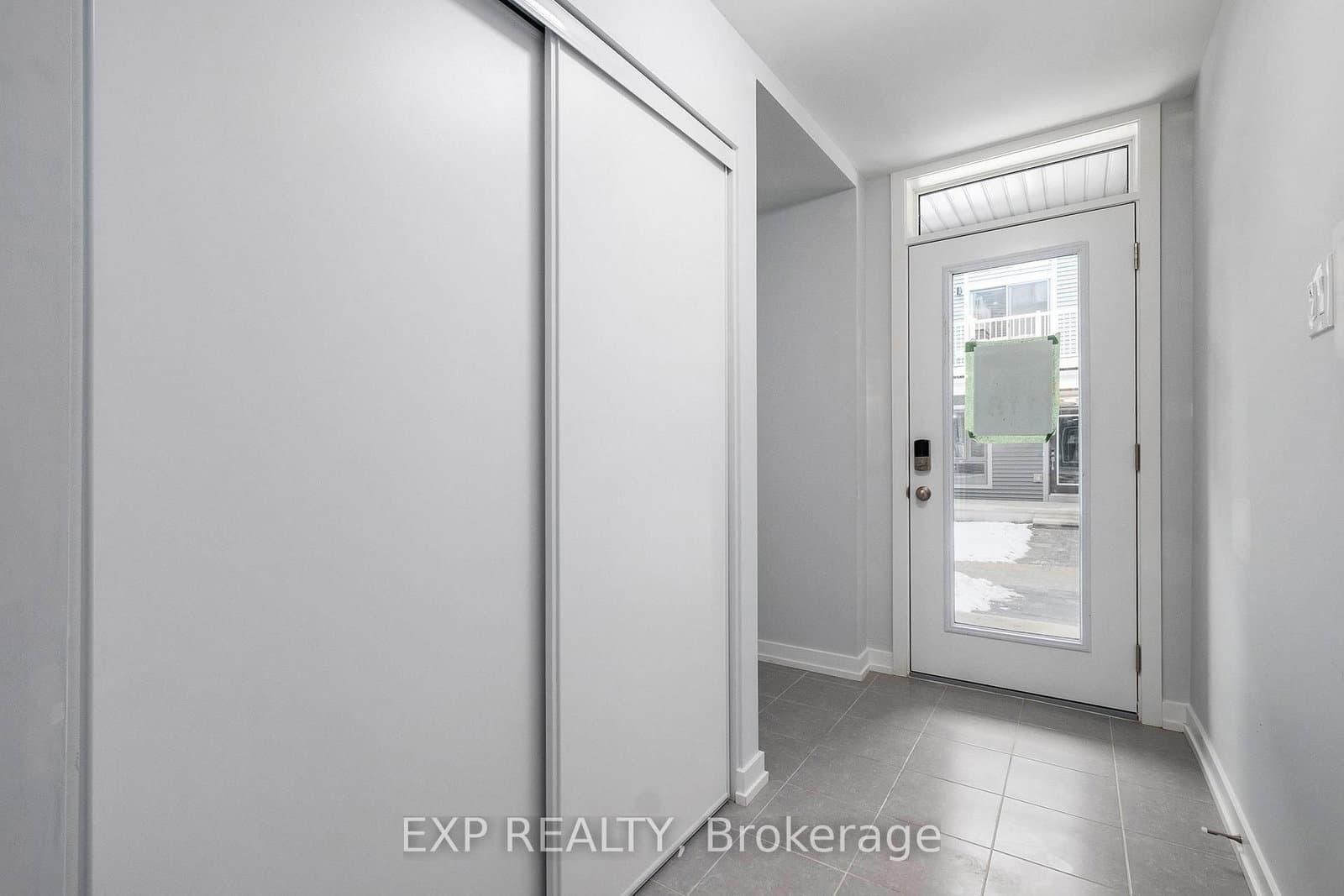 206 Tobiano Private, Richmond, ON — photo 2