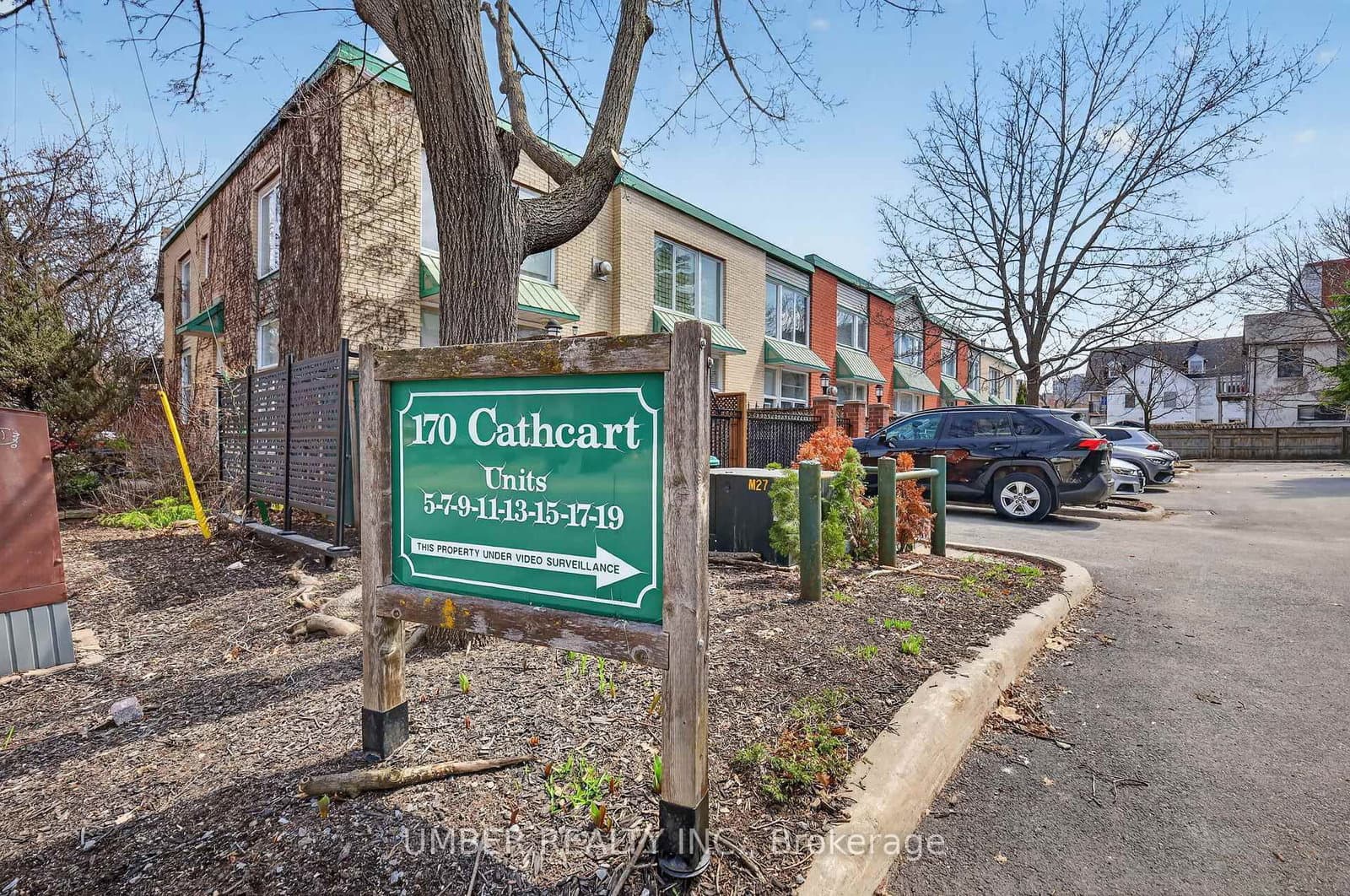 5 - 170 Cathcart Street, Ottawa, ON