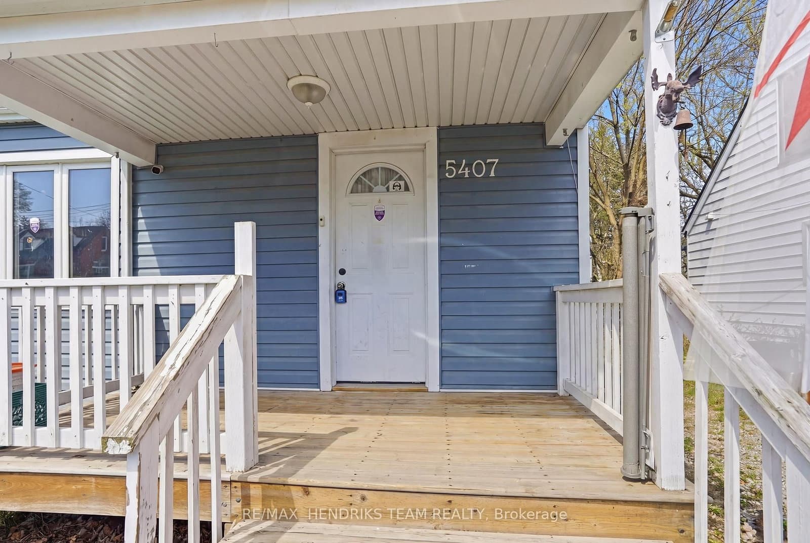 5407 Menzie Street, Niagara Falls, ON — photo 3