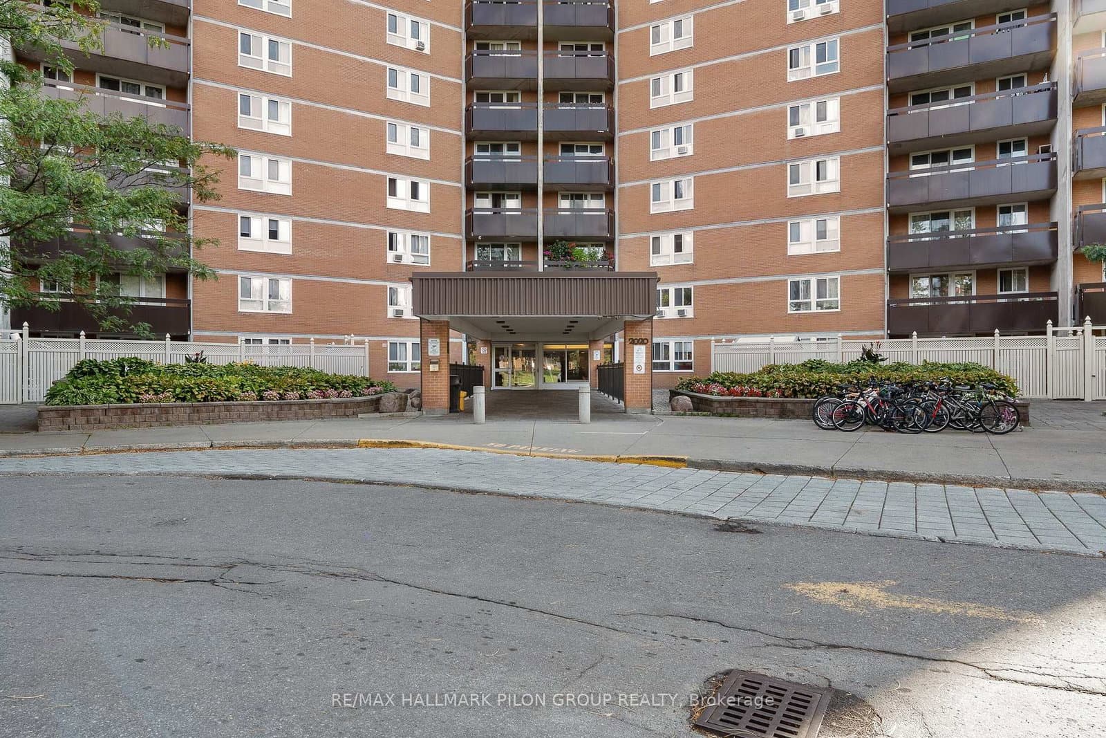 508 - 2000 Jasmine Crescent, Ottawa, ON — photo 2