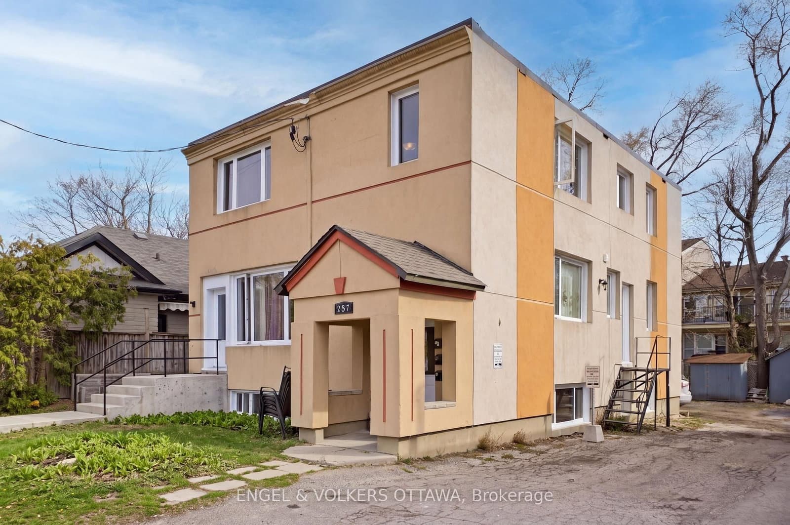 287 St Laurent Boulevard, Ottawa, ON — photo 2