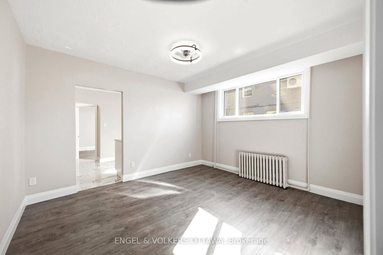 287 St Laurent Boulevard, Ottawa, ON — photo 3