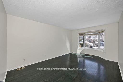 2023 Rolling Brook Drive, Ottawa, ON — photo 3