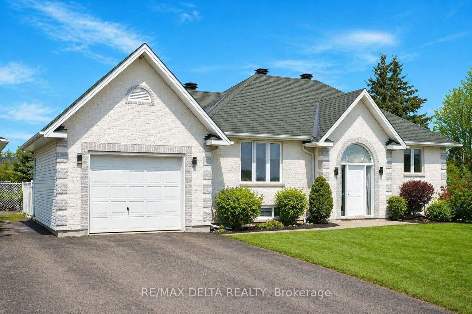 2031 Devine Road, Vars, ON — photo 2