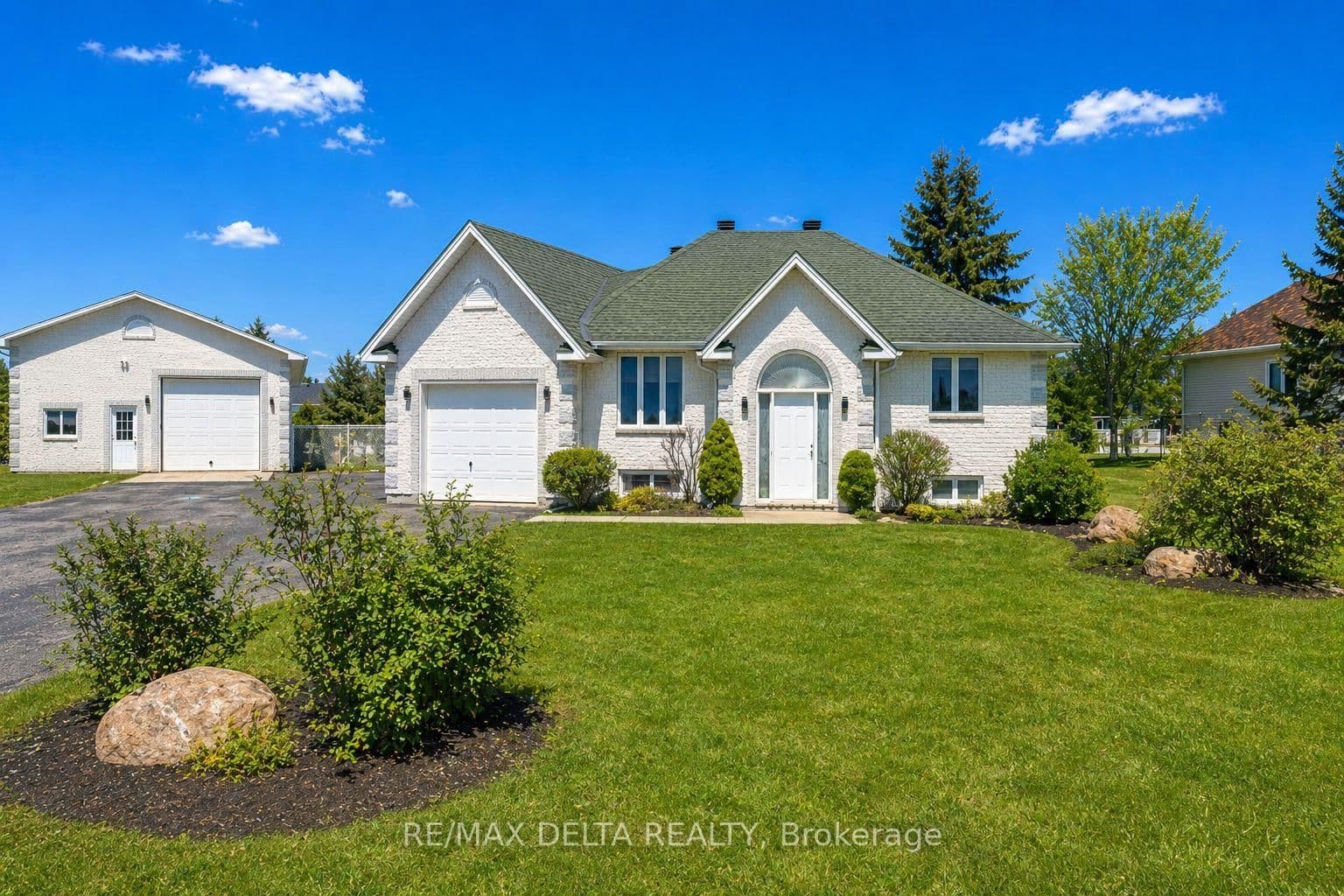 2031 Devine Road, Vars, ON — photo 3