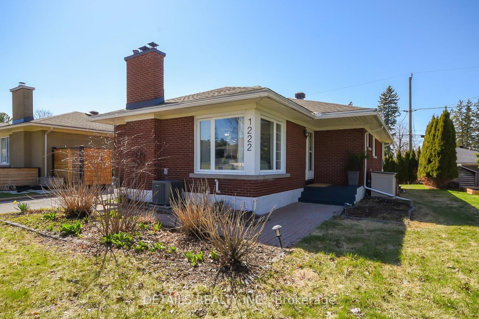 1222 Field Street, Ottawa, ON