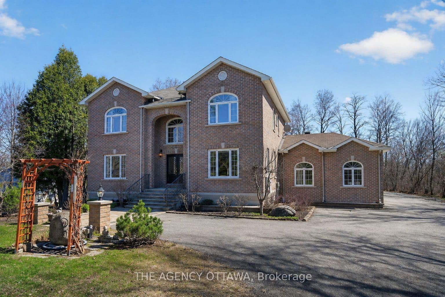 4633 Albion Road, Ottawa, ON — photo 2