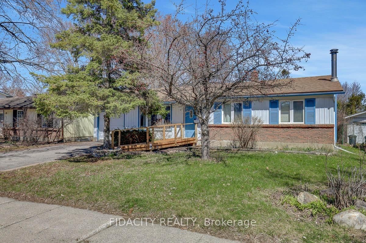 2336 Ogilvie Road, Ottawa, ON