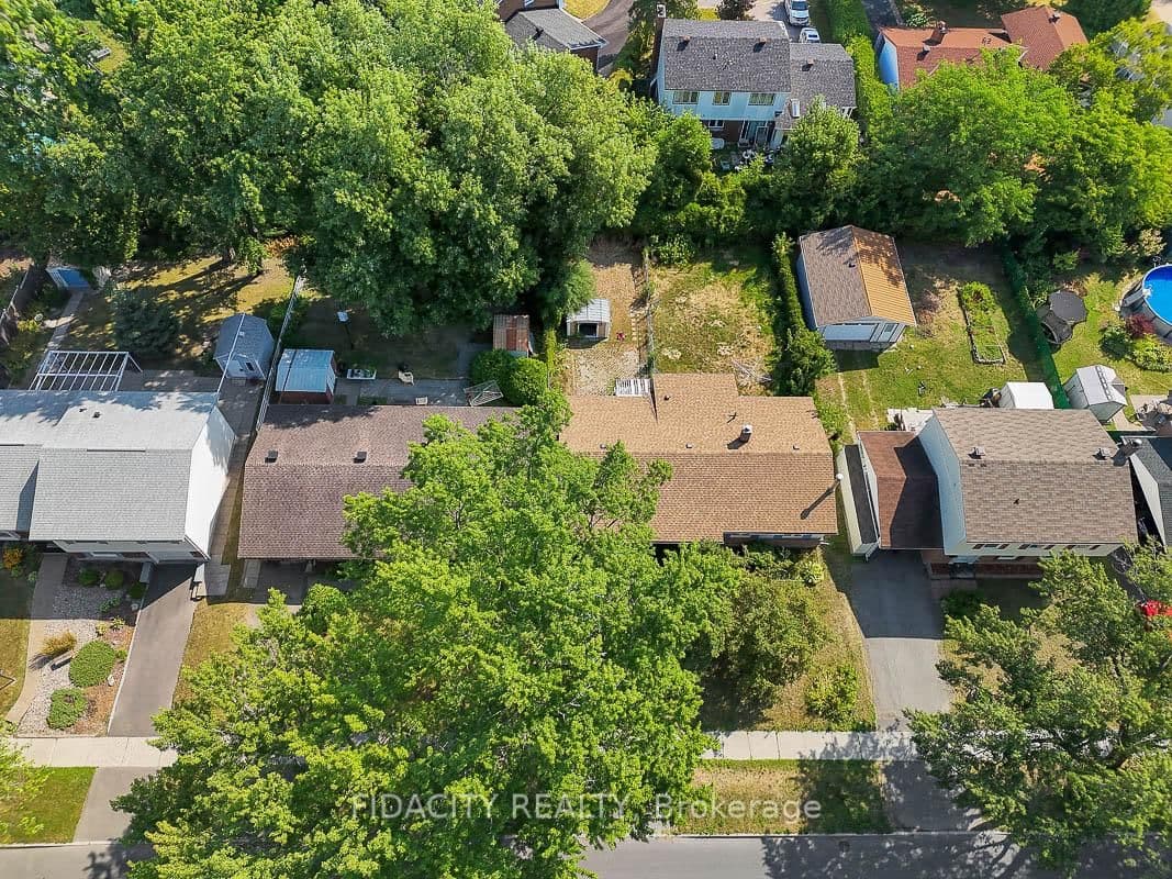 2336 Ogilvie Road, Ottawa, ON — photo 3