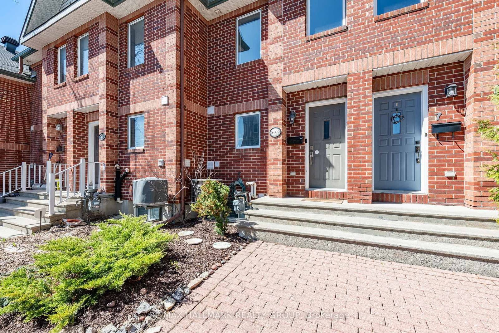 5-395 Bell Street, Ottawa, ON — photo 2