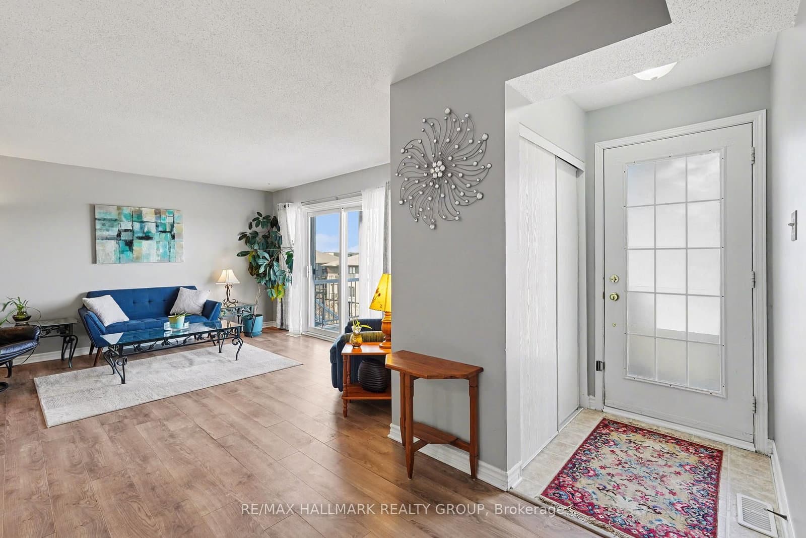 205 - 3275 St Joseph Boulevard, Ottawa, ON — photo 2