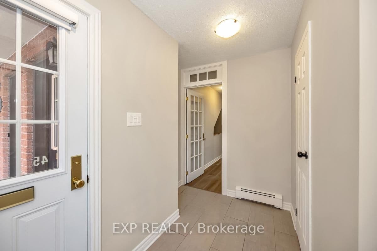 45 Crispin Private, Ottawa, ON — photo 3