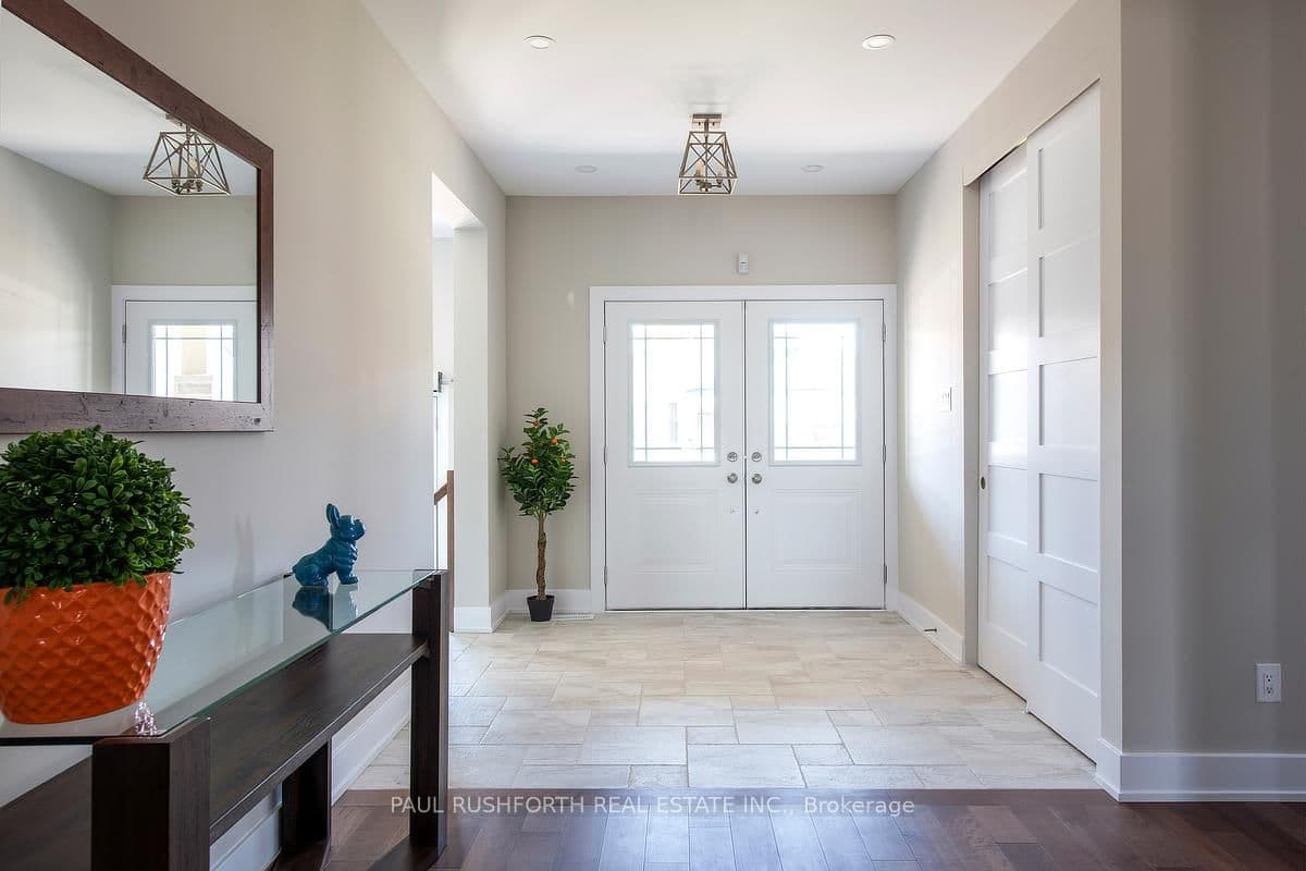 6550 Waterdown Street, Greely, ON — photo 2