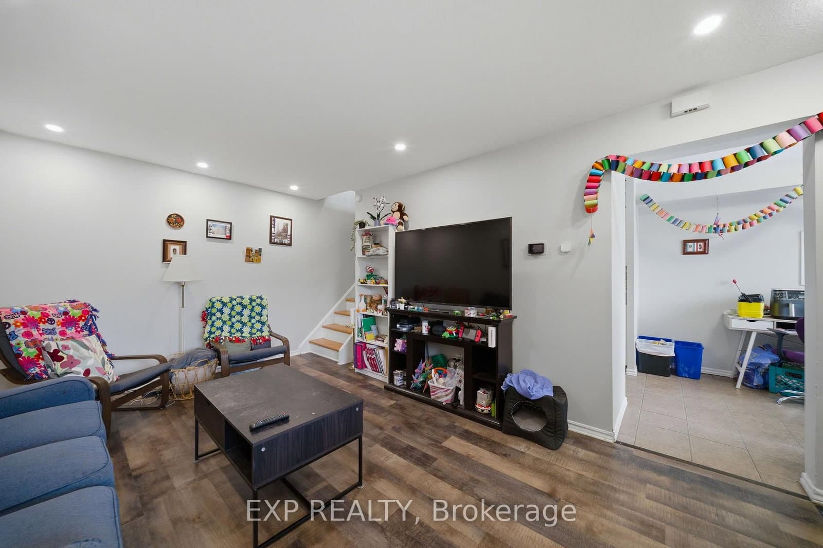 11 - 1675 Heatherington Road, Ottawa, ON — photo 3