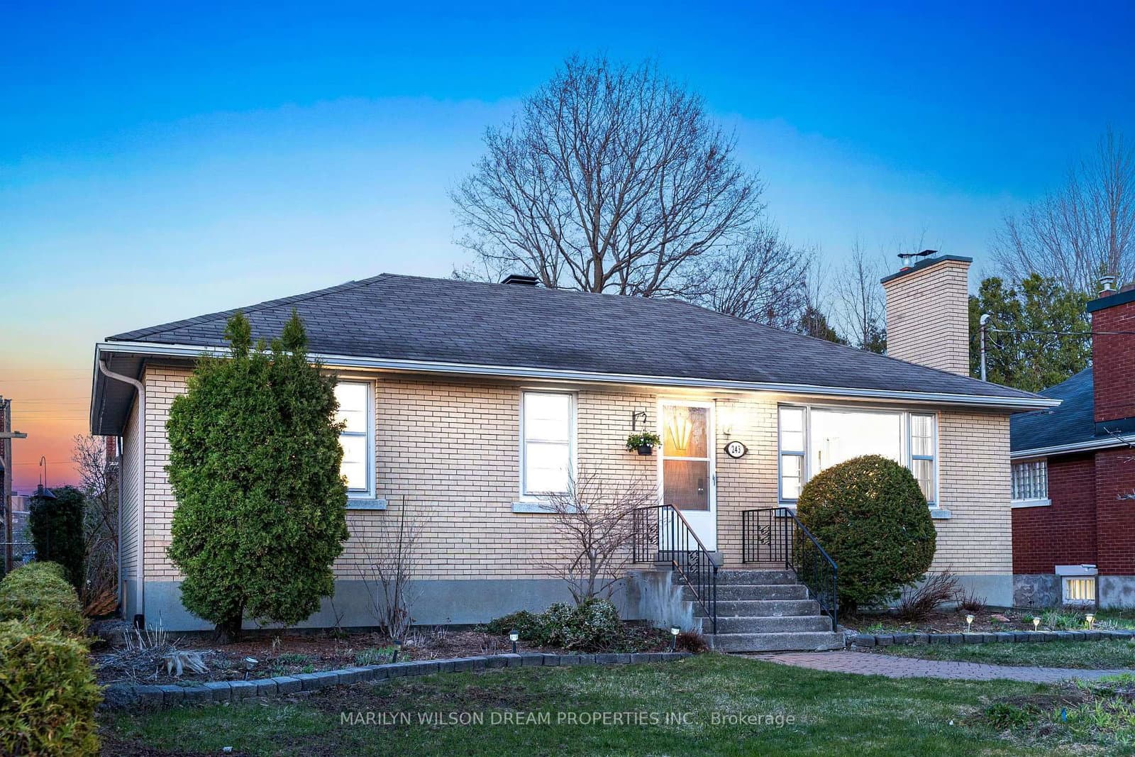 243 Compton Avenue, Ottawa, ON — photo 2