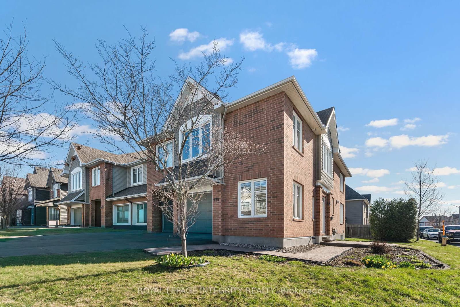 179 Flat Sedge Crescent, Ottawa, ON