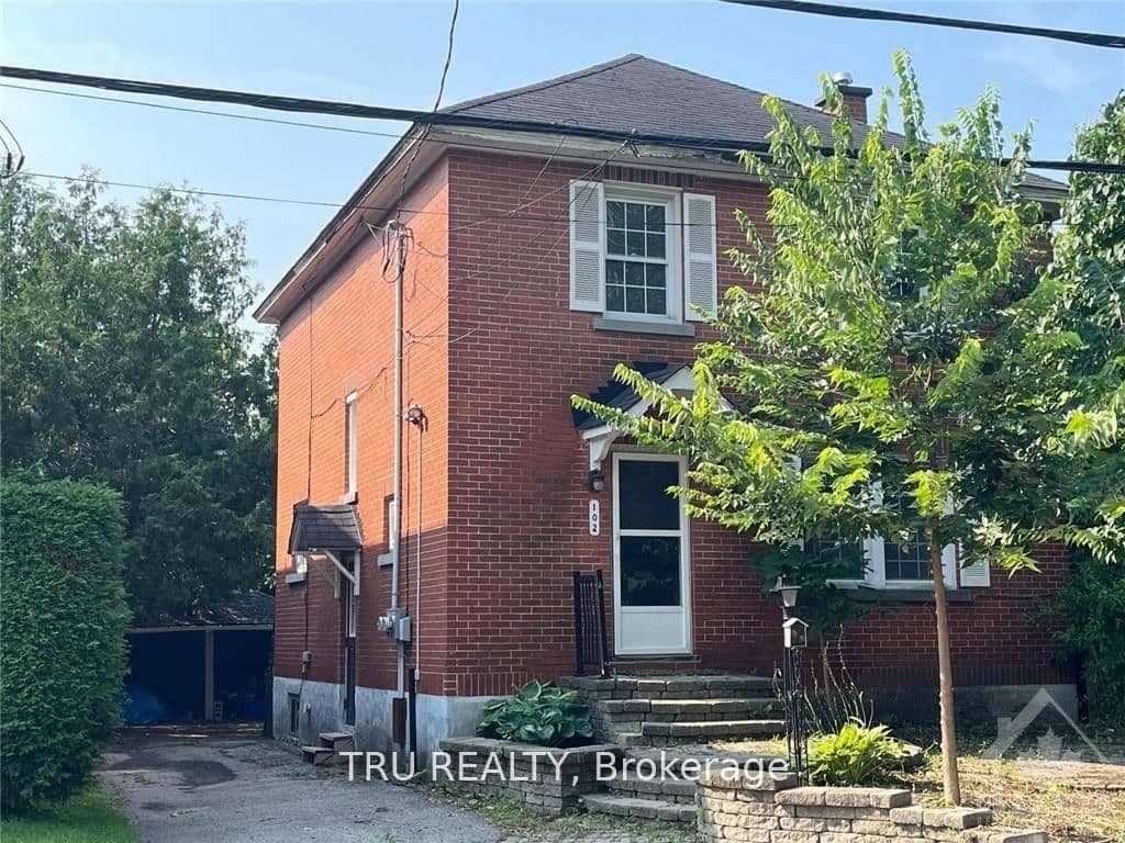 102 Putman Avenue, Ottawa, ON — photo 2