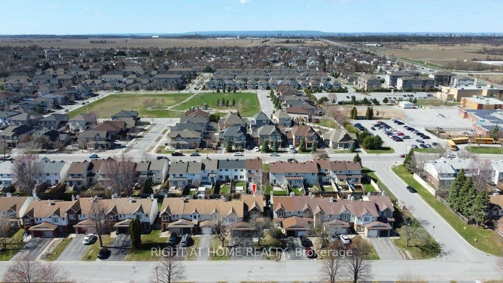 223 Longshire Circle, Ottawa, ON — photo 2