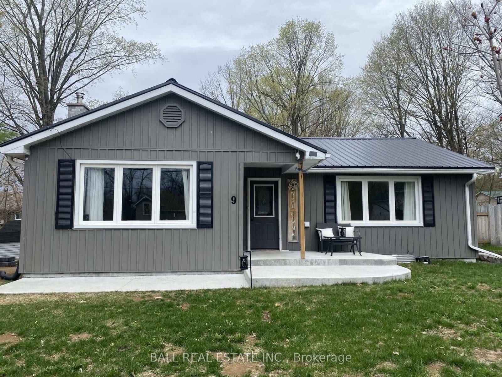 9 Victoria Street, Limoges, ON