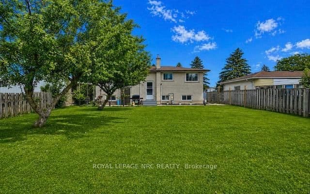 23 NORTHGATE Drive, Welland, ON — photo 3