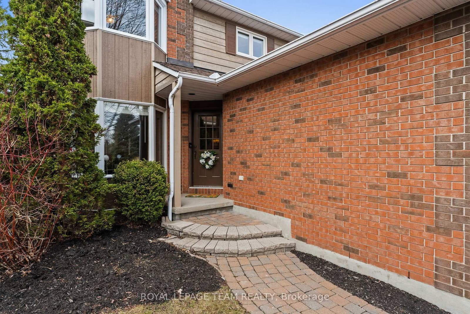 195 Walden Drive, Ottawa, ON — photo 3