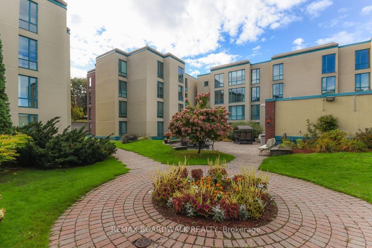206 - 330 Centrum Boulevard, Ottawa, ON — photo 3