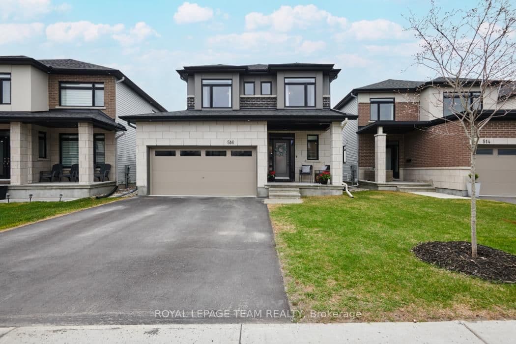 516 Bobolink Ridge, Ottawa, ON