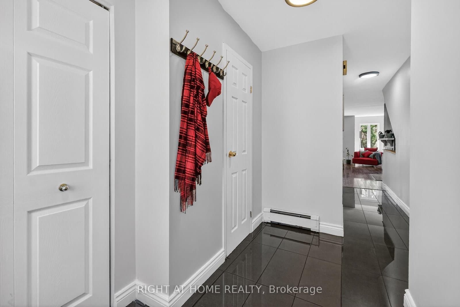 43 Crispin Private, Ottawa, ON — photo 3