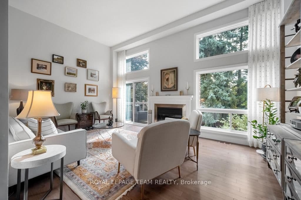 103 DUNBARTON Court, Ottawa, ON — photo 2