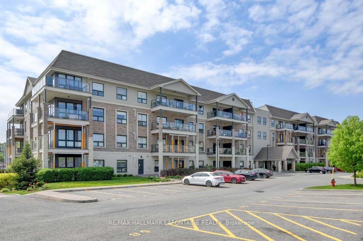 114 - 120 Prestige Circle, Ottawa, ON