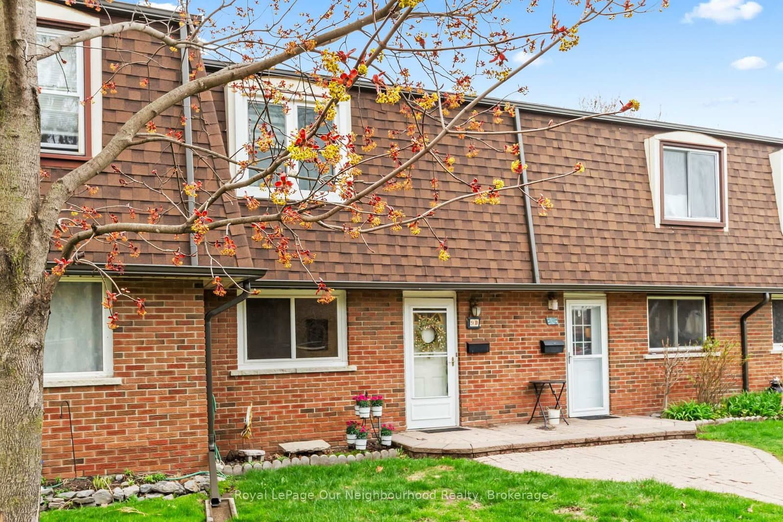 9D - 43 Prince of Wales Drive, Belleville, ON