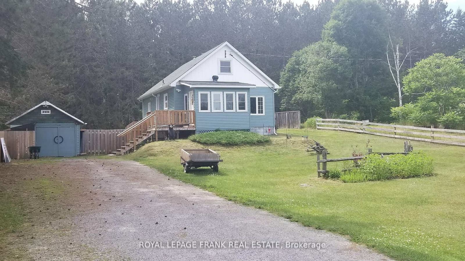 31 Boulter Lake Road, Maynooth, ON